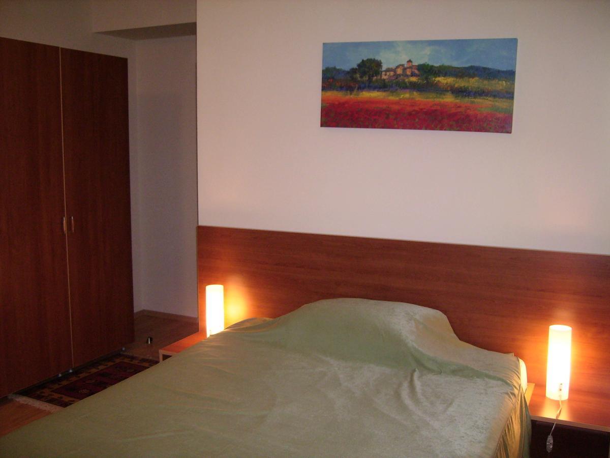 Villa Nevenka Rooms Belgrád Szoba fotó