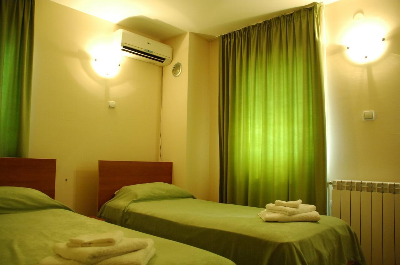 Villa Nevenka Rooms Belgrád Szoba fotó